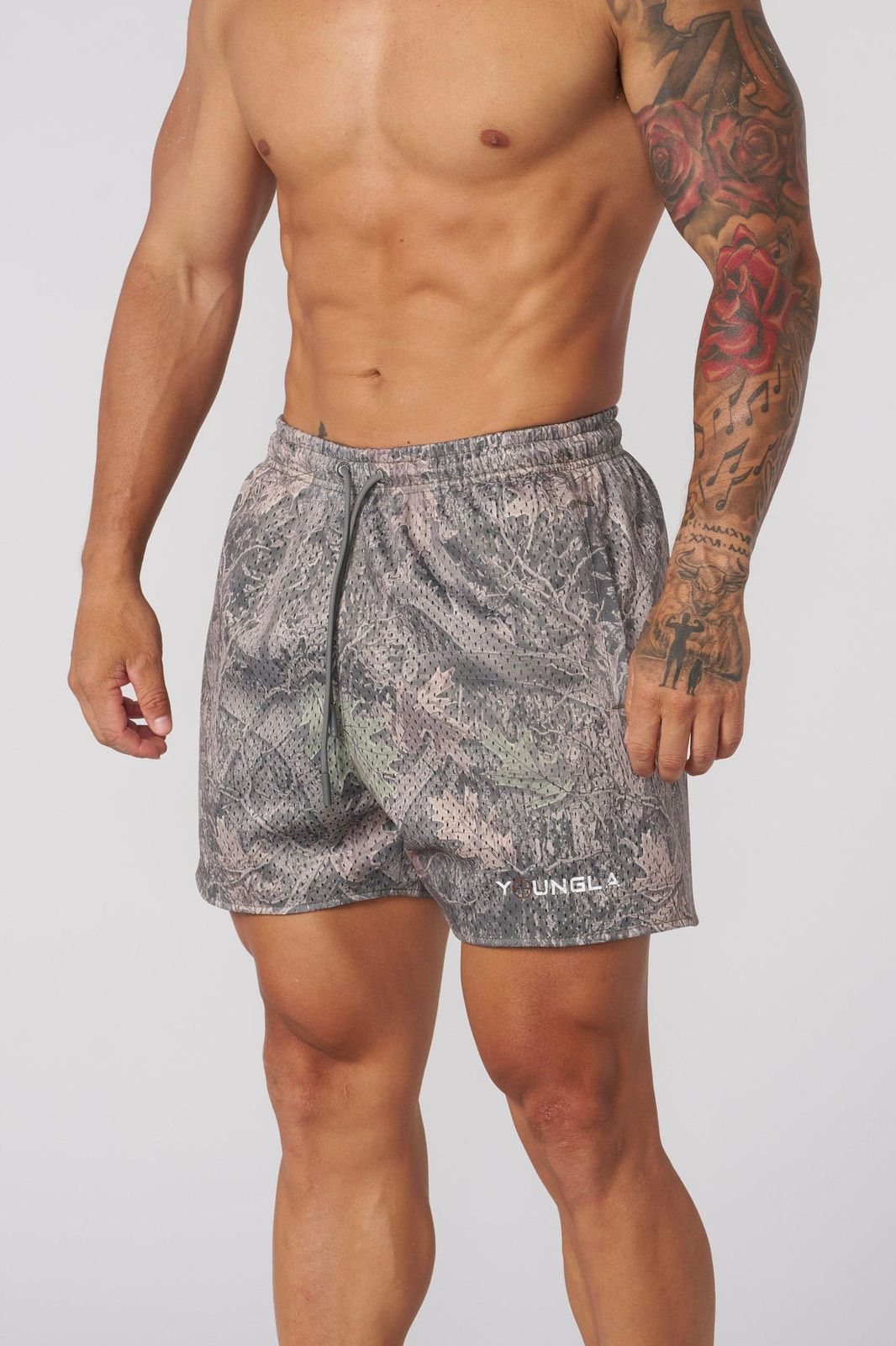 1117 - TREE CAMO MESH SHORTS