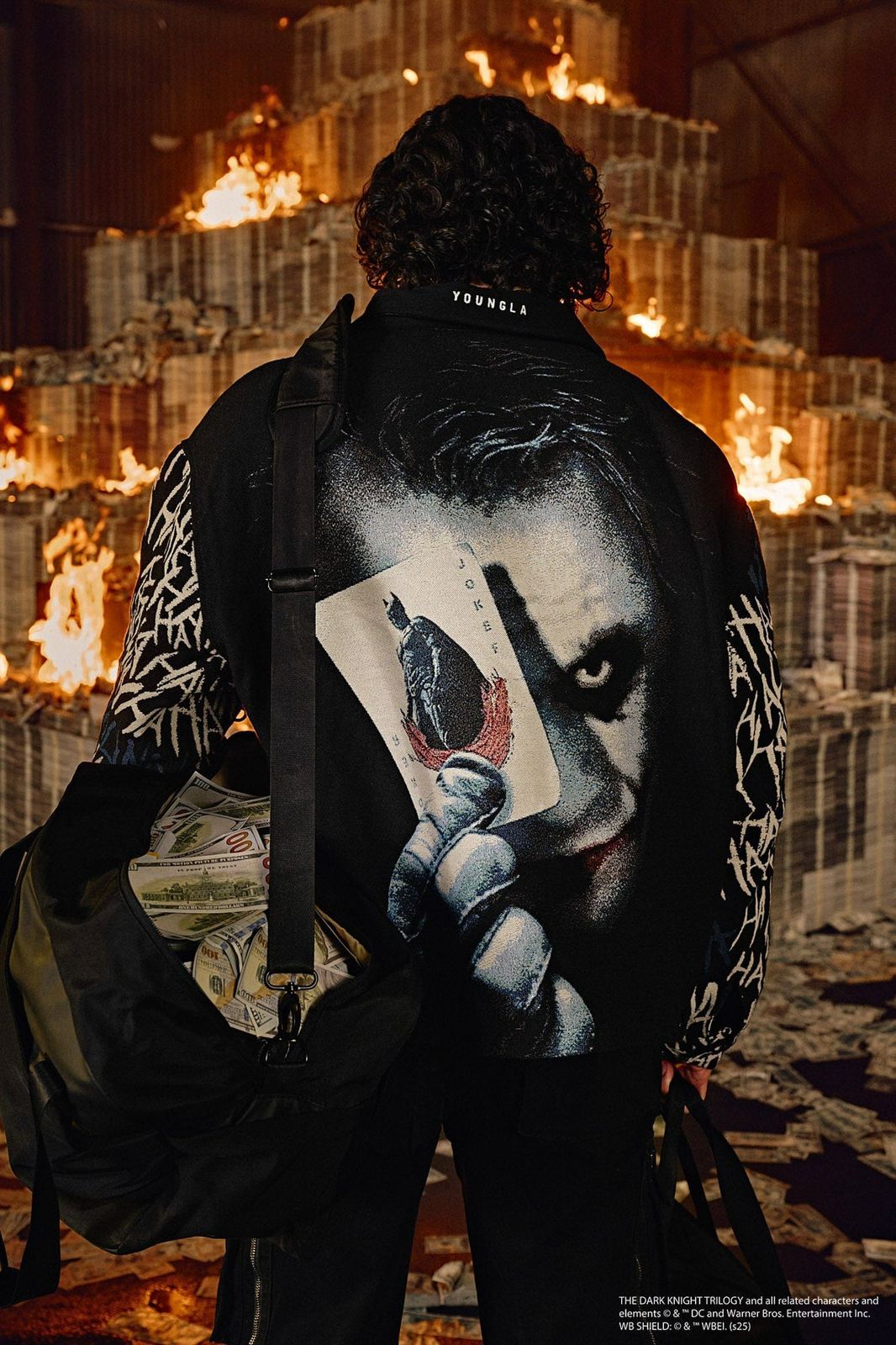 5177 - BATMAN LIMITED EDITION TAPESTRY JACKETS