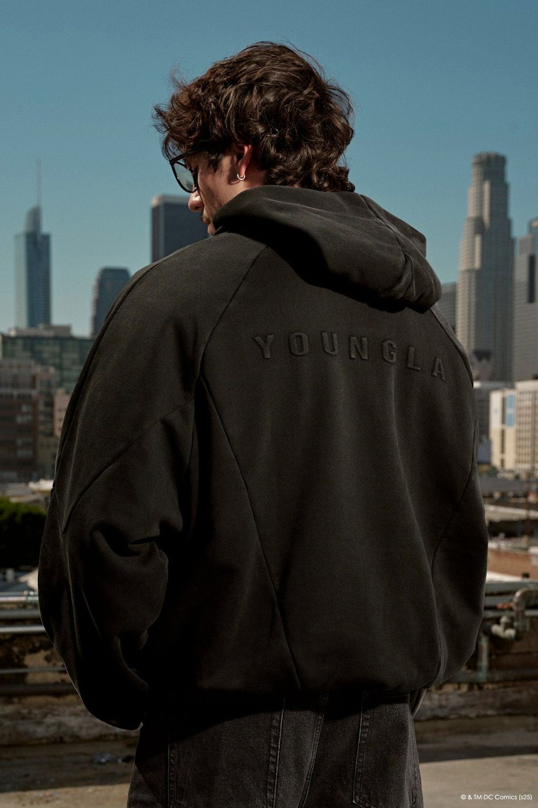 5094 - SUPERMAN SHIELD HOODIES