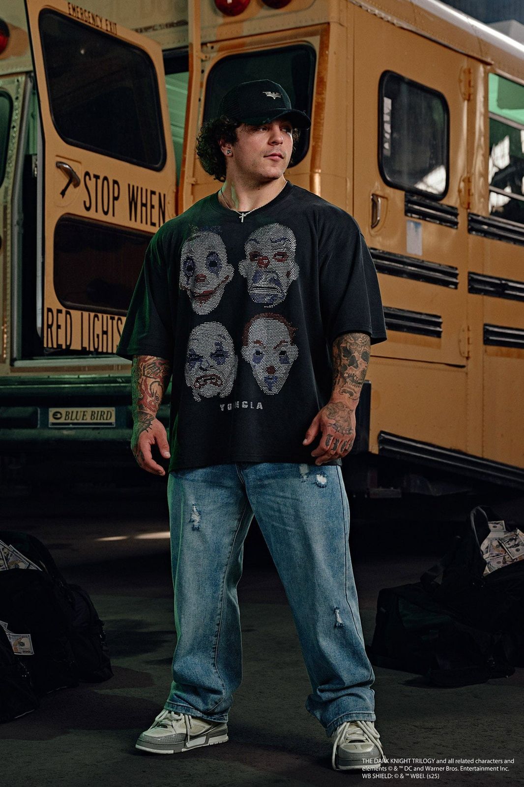 4255- BATMAN MIDNIGHT TEES JOKER