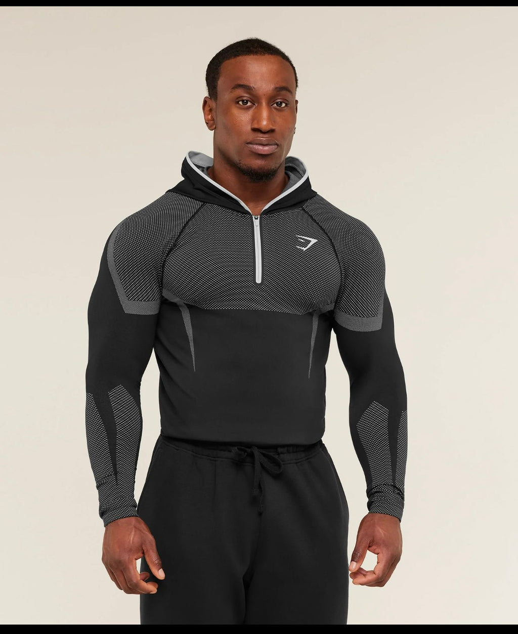 GYMSHARK ONYX HOODIE